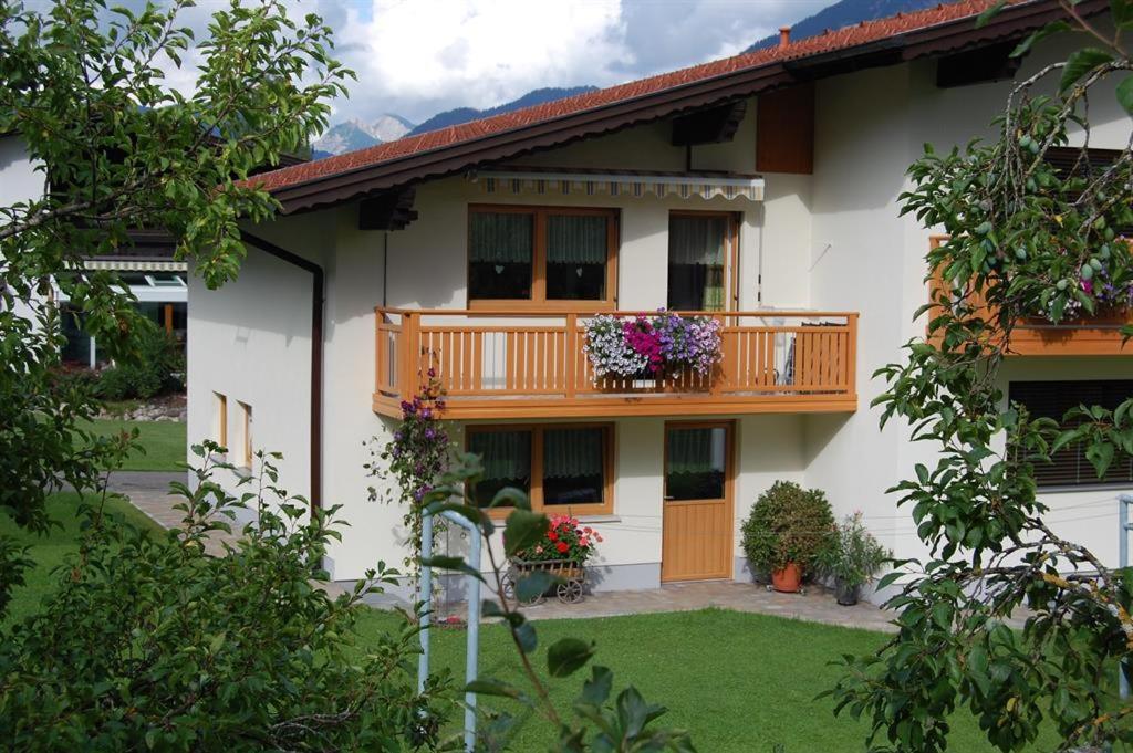 Haus Schreieck Klaudia Apartment Höfen Exterior foto